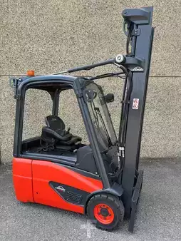 Carrelli elettrici 3 ruote 2019  Linde E16C-02 (2)