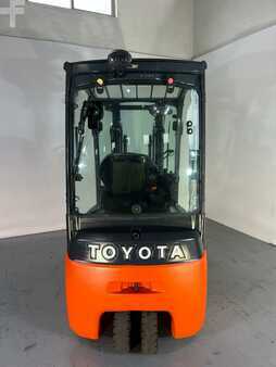 Elektro tříkolové VZV - Toyota 8BET16 (4)