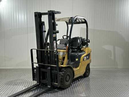 Chariot élévateur gaz CAT Lift Trucks GP20CN