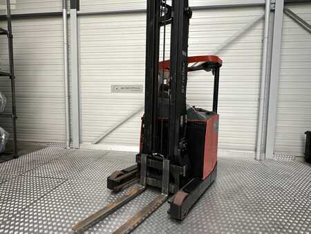 Reachstacker 2015  BT RRE140 (1)