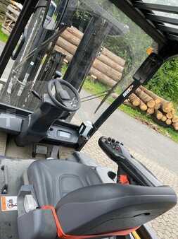 Chariot 4 roues électrique 2021  Doosan B30X-7 (2)