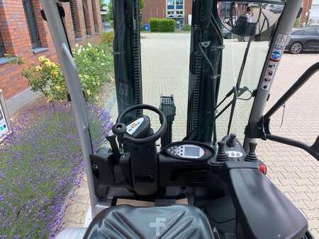 Elektro 4 Rad 2017  Still RX 60-25 (5)