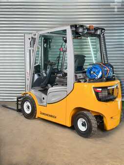 Gázüzemű targoncák 2018  Jungheinrich TFG 425s Service Neu - Triplex - 2.5t - 4.7m Hub - VW Motor (4)