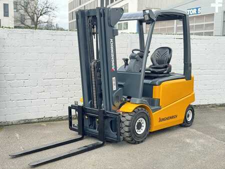 Elektro 4 Rad 2012  Jungheinrich EFG 425k EFG 425k - Service Neu - Batterie 80% - Triplex - 2,5t (1)
