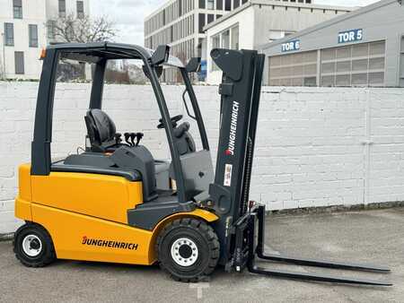 Elektro 4 Rad 2012  Jungheinrich EFG 425k EFG 425k - Service Neu - Batterie 80% - Triplex - 2,5t (2)