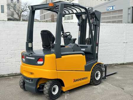 Elektro 4 Rad 2012  Jungheinrich EFG 425k EFG 425k - Service Neu - Batterie 80% - Triplex - 2,5t (3)