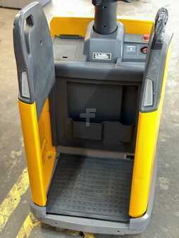 Wózki niskiego podnoszenia 2018  Jungheinrich ERE 225 Service Neu - Batterie 83% - Nur 1.945 Std. - 2,5t (5)