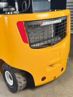 LPG VZV 2012  Jungheinrich TFG 320s Service Neu - VW Motor - 4.5m Hub - 2t (5)