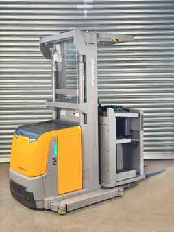 Horizontal Order Pickers 2018  Jungheinrich EKS 110 Service Neu - Batterie 82% - 2.8m ArbeitshÃ¶he (6)