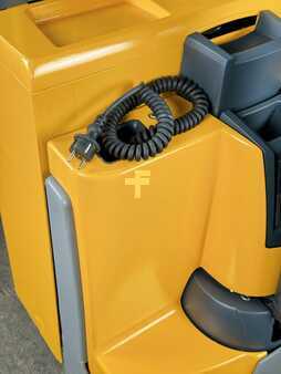 Transpaleta eléctrica 2016  Jungheinrich EJE C20 Service Neu - Batterie 79% - Nur 2.194 Std. (7)