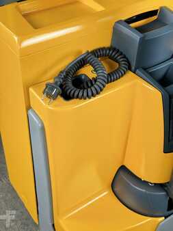 Transpaleta eléctrica 2016  Jungheinrich EJE C20 Service Neu - Batterie 79% - Nur 2.194 Std. (8)