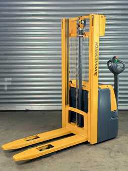 Wózek wysokiego podnoszenia 2015  Jungheinrich EJC 112 Service Neu - Batterie 80% - nur 838 Std. -2,5m Hub (1)
