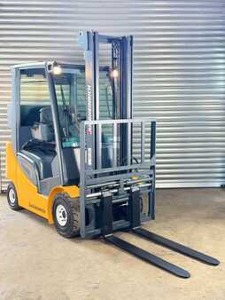 LPG VZV 2014  Jungheinrich TFG 320s Service Neu - 3,8m Hub - 2t - Zinkenversteller (2)