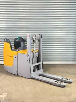 Wózek wysokiego podnoszenia 2019  Jungheinrich ERD 220 Service Neu - Batterie 80% - 2,01m Hub - 2t (5)