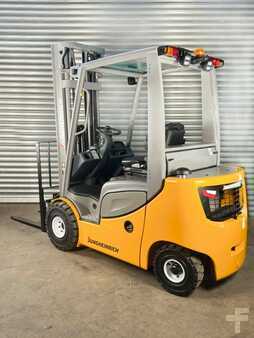 Carretilla elevadora diésel 2018  Jungheinrich DFG 320s Service Neu - 5m Hub - 2t -  VW Motor (3)