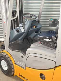 Carretilla elevadora diésel 2018  Jungheinrich DFG 320s Service Neu - 5m Hub - 2t -  VW Motor (5)