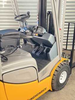 Carretilla elevadora diésel 2018  Jungheinrich DFG 320s Service Neu - 5m Hub - 2t -  VW Motor (6)