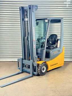 Carrelli elettrici 3 ruote 2011  Jungheinrich EFG 218k Service Neu - Batterie 85% - Nur 2.723 Std. - 6,5m Hub - 1,8t (1)