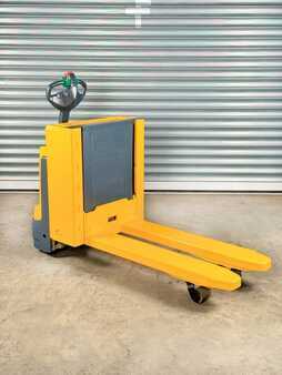 Elektrische palletwagens 2015  Jungheinrich EJE C20 Service Neu - Batterie 81% - 2t - nur 2.077 Std. (5)