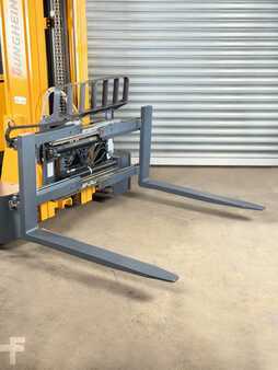 Vierwege-Schubmaststapler 2013  Jungheinrich ETV Q25 Vierwege - Service Neu - nur 2.000 Std. (6)