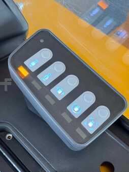 Vierwege-Schubmaststapler 2013  Jungheinrich ETV Q25 Vierwege - Service Neu - nur 2.000 Std. (9)