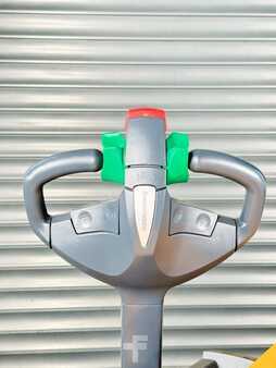 Nízkozdvižný vozík 2015  Jungheinrich EJE C20 EJE C20 - Service Neu - Batterie 80% -nur 2.685Std (7)