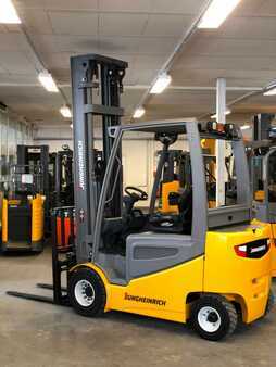 Elektro 4 Rad 2019  Jungheinrich EFG S30 EFG S30 - Service Neu - Batterie 85% - 7.500mm Hub (3)