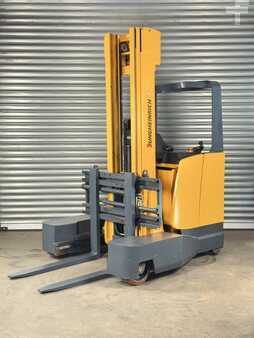 4-kierunkowe Reach Trucki 2008  Jungheinrich ETV Q20 ETV Q20 - Service Neu - 6.253 Std. Batterie 90% (1)