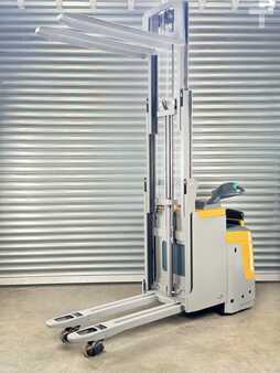 Apilador eléctrico 2017  Jungheinrich ERD 220 ERD 220 - Service Neu - Triplex - Batterie 82% (3)