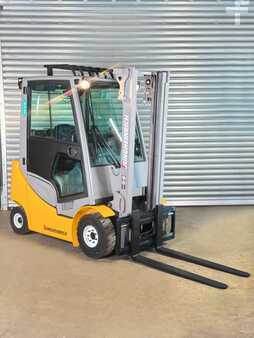 Gázüzemű targoncák 2005  Jungheinrich TFG 425s TFG 425s - Service Neu - Vollkabine - Zinkenverst. (2)