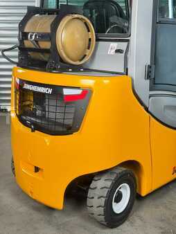 Gázüzemű targoncák 2005  Jungheinrich TFG 425s TFG 425s - Service Neu - Vollkabine - Zinkenverst. (7)