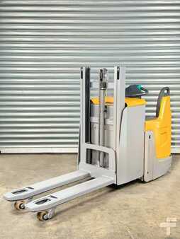 Hochhubwagen 2019  Jungheinrich ERD 220 ERD 220 - Service Neu + Garantie - nur 3226 Std. (1)