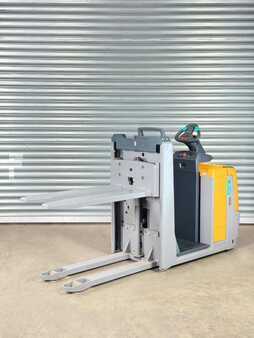 Vertikal-Kommissionierer 2019  Jungheinrich ECE 310HP ECE 310HP - Service Neu - nur 3.716 Std. - Bj.2019 (3)