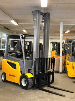 Elektro 4 Rad 2019  Jungheinrich EFG S30 EFG S30 - Service Neu - Batterie 87% + Garantie (2)