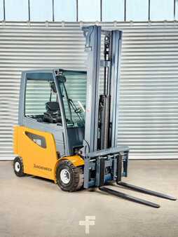 El truck - 4 hjulet 2019  Jungheinrich EFG S30 EFG S30 - Service Neu - Batterie 88% - 7,5 M Hub (2)