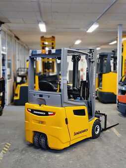 Carrelli elettrici 3 ruote 2018  Jungheinrich EFG 220 EFG 220 - Service Neu - Batterie 87% - Freihub (3)