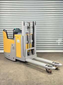 Pinontavaunu 2017  Jungheinrich ERD 220 ERD 220 - Service Neu - Batterie 84% - Initialhub (3)