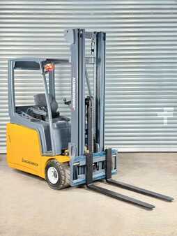 Carrelli elettrici 3 ruote 2014  Jungheinrich EFG 220 EFG 220 - Service Neu - NUR 3450Std. - Garantie (2)