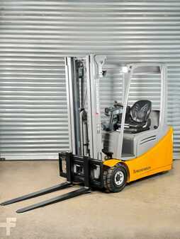 Elektromos 3 kerekű 2017  Jungheinrich EFG 213 EFG 213 - Service Neu - 4.760Std. - Batterie 83% (1)