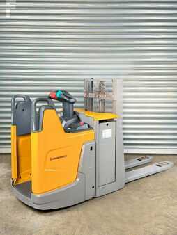 Pinontavaunu 2018  Jungheinrich ERD 220 drive Plus ERD 220 drive Plus - Service Neu - 4269 Std. (6)