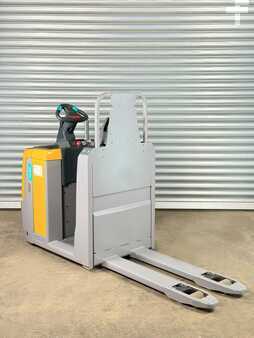 Plocktruckar vertikal 2017  Jungheinrich ECE 225 ECE 225 - Service Neu - Batterie 82% (2)