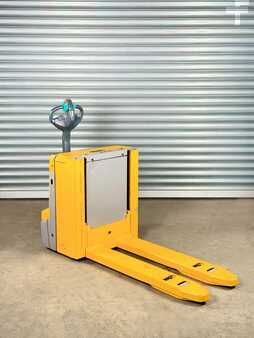 Nízkozdvižný vozík 2019  Jungheinrich EJE C20 EJE C20 - Service Neu - nur 757 Std. -Batterie 92% (3)