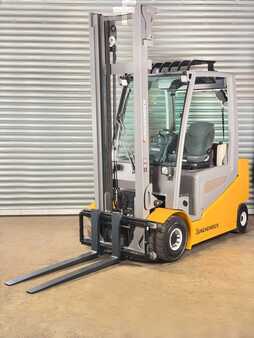 Carrelli elettrici 4 ruote 2017  Jungheinrich EFG 425k EFG 425k - Service Neu - Batterie 90% - Vollkabine (1)