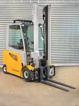 Carrelli elettrici 4 ruote 2017  Jungheinrich EFG 425k EFG 425k - Service Neu - Batterie 90% - Vollkabine (2)