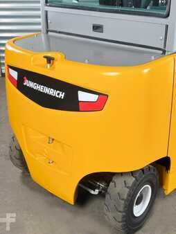 Carrelli elettrici 4 ruote 2017  Jungheinrich EFG 425k EFG 425k - Service Neu - Batterie 90% - Vollkabine (5)