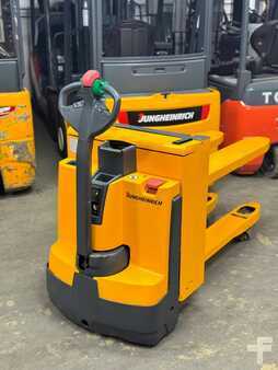 Nízkozdvižný vozík 2015  Jungheinrich EJE C20 EJE C20 - Service Neu - nur 2638 Std.-Batterie 85% (2)