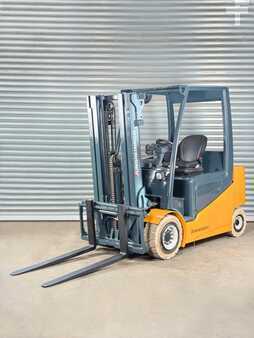 Elektromos 4 kerekű 2014  Jungheinrich EFG 430 EFG 430 - Service Neu - Batterie 92% - Triplex (1)