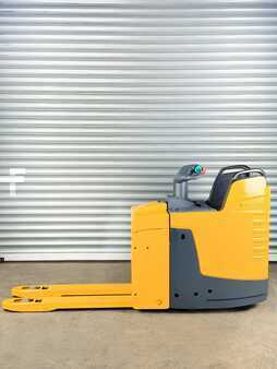 Låglyftare El 2013  Jungheinrich ERE 225 FP ERE 225 FP - Servcie Neu - Batterie 85% - Garantie (7)