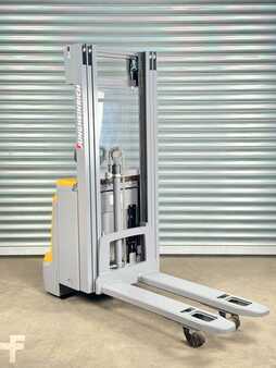 Stoccatori 2017  Jungheinrich EJC 112 EJC 112 - Service Neu - 2.9m - Batteire 80% (2)