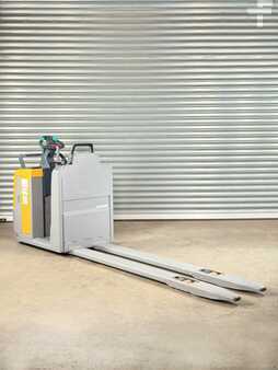 Függőleges komissiózó 2020  Jungheinrich ECE 225 ECE 225 - Service Neu + Garantie - Batteire 81% (4)